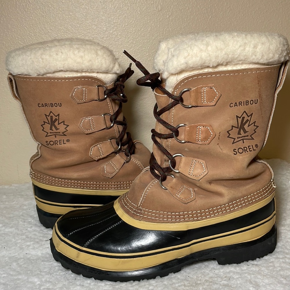 Sorel Caribou Pure Virgin Wool Snow Boots Size 8